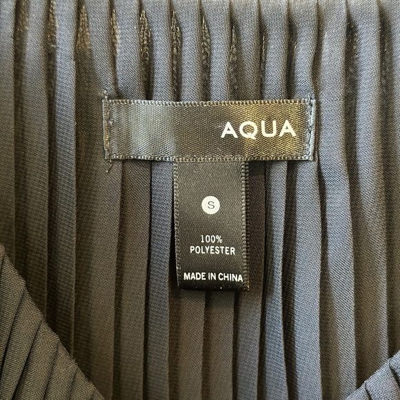 Aqua Bloomingdales Black Accordion Pleated Adjustable Strappy Layered Blouse S - Picture 3 of 4